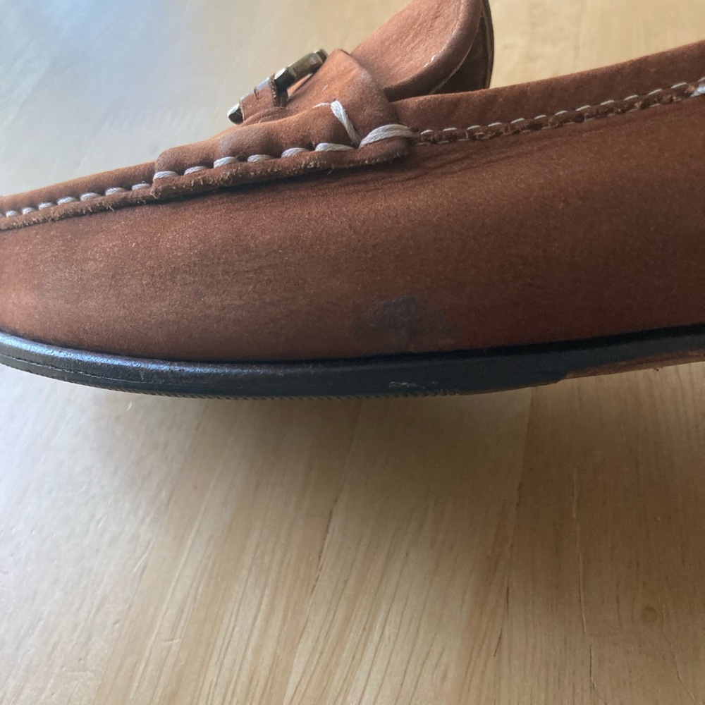 Salvatore Ferragamo Tan Suede Oxford Loafers size 9 - Picture 15 of 15